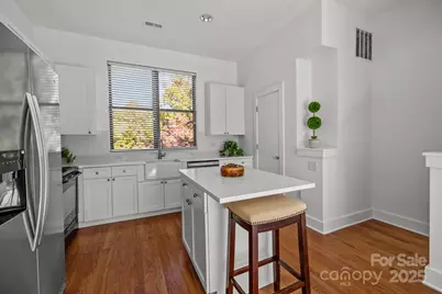 927 E 8th Street, Charlotte, NC 28204 - Photo 7