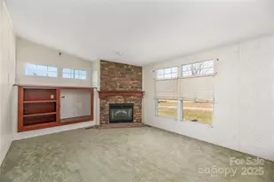 31 Little Hungry Rd, Hendersonville, NC 28792 - Photo 9