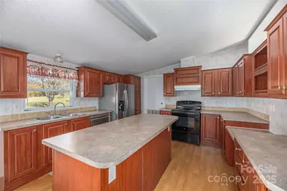 31 Little Hungry Road, Hendersonville, NC 28792 - Photo 13