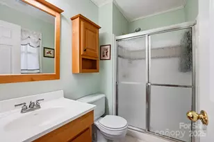 6309 Pineburr Rd, Charlotte, NC 28211 - Photo 13