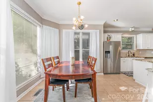 5105 Downing Creek Dr, Charlotte, NC 28269 - Photo 17