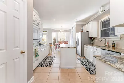 5105 Downing Creek Drive, Charlotte, NC 28269 - Photo 13