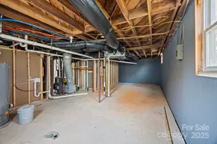 812 N Main St, Lowell, NC 28098 - Photo 31