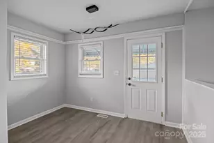 812 N Main St, Lowell, NC 28098 - Photo 17