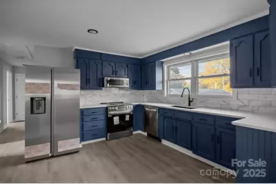 812 N Main Street, Lowell, NC 28098 - Photo 13