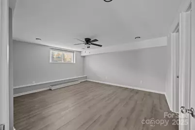 812 N Main Street, Lowell, NC 28098 - Photo 27