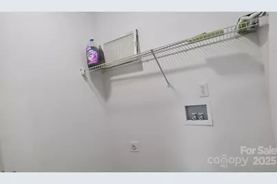 5921 Cougar Lane, Charlotte, NC 28269 - Photo 29