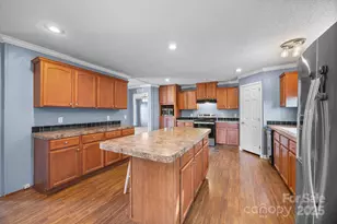 9999 Pebble Creek Dr, Concord, NC 28025 - Photo 11