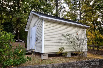 10802 Chestnut Hill Drive, Matthews, NC 28105 - Photo 47