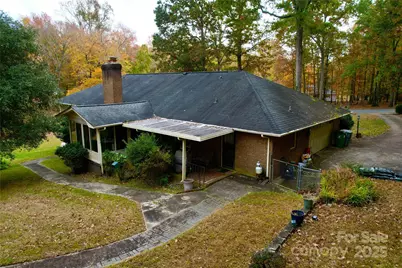 10802 Chestnut Hill Drive, Matthews, NC 28105 - Photo 33