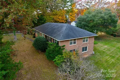 10802 Chestnut Hill Drive, Matthews, NC 28105 - Photo 31