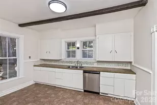 195 Terrace Dr, Canton, NC 28716 - Photo 5
