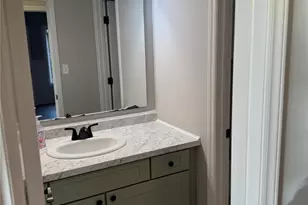 1704 Knightbridge Dr, Newton, NC 28658 - Photo 11