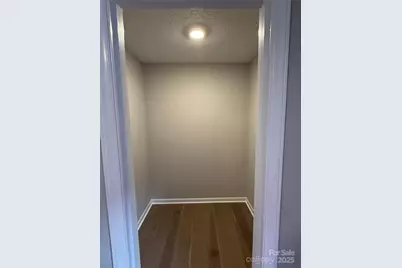 1704 Knightbridge Drive, Newton, NC 28658 - Photo 17