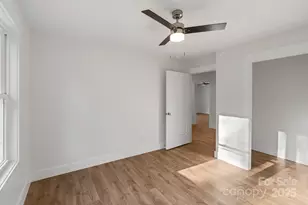 5729 Selkirk Pl, Hickory, NC 28601 - Photo 31