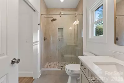 5729 Selkirk Drive, Hickory, NC 28601 - Photo 5