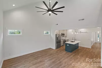 5729 Selkirk Drive, Hickory, NC 28601 - Photo 45