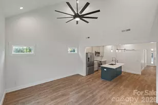 5729 Selkirk Pl, Hickory, NC 28601 - Photo 45