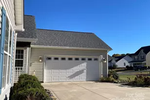 4040 Hereford Ln, Dallas, NC 28034 - Photo 3