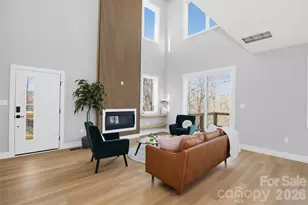 62 Upper Moffitt Rd, Asheville, NC 28805 - Photo 1