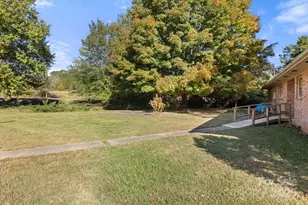 1102 W Elm St, Shelby, NC 28152 - Photo 3