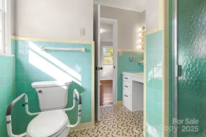 1102 W Elm Street, Shelby, NC 28152 - Photo 29