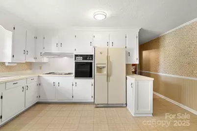 1102 W Elm Street, Shelby, NC 28152 - Photo 17