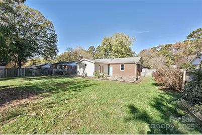 1514 Briarfield Drive, Charlotte, NC 28205 - Photo 25