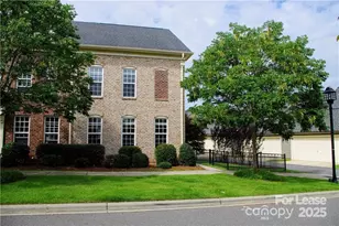 916 Gardners Way, Cornelius, NC 28031 - Photo 3