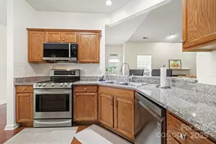 8907 Steelechase Dr, Charlotte, NC 28273 - Photo 11