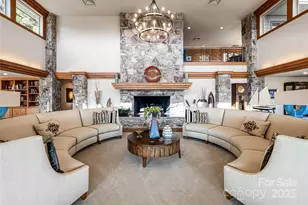 820 Laurel Ridge Dr, Waynesville, NC 28786 - Photo 5