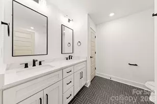 2814 Phillips Ave, Charlotte, NC 28208 - Photo 21