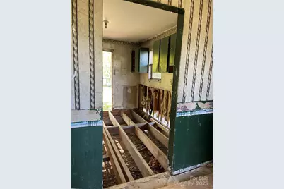 5735 Fallston Road, Lawndale, NC 28090 - Photo 17