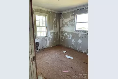 5735 Fallston Road, Lawndale, NC 28090 - Photo 9