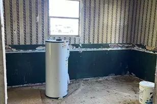 5735 Fallston Rd, Lawndale, NC 28090 - Photo 15