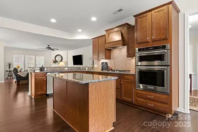 2071 Bronze Leaf Drive, Fort Mill, SC 29707 - Photo 5