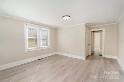 808 Harrisburg Drive SW, Lenoir, NC 28645 - Photo 5