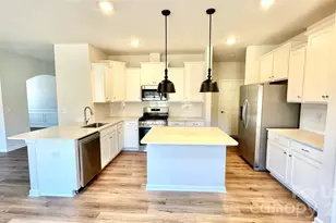 1542 Swallow Tail Dr, Belmont, NC 28012 - Photo 3