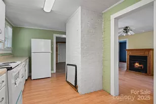 1906 Ratcliff Cove Rd, Waynesville, NC 28786 - Photo 7