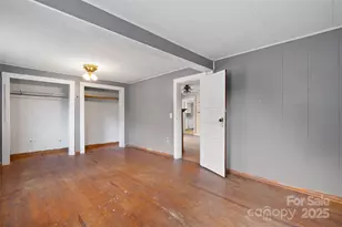 1906 Ratcliff Cove Rd, Waynesville, NC 28786 - Photo 17