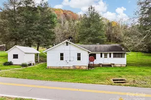 1906 Ratcliff Cove Rd, Waynesville, NC 28786 - Photo 3