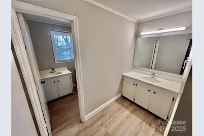 2022 Old Oakland Circle, Lancaster, SC 29720 - Photo 9