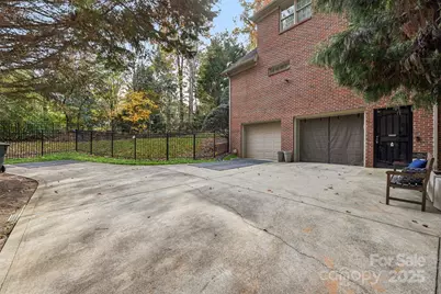 2710 Ashbourne Drive, Gastonia, NC 28056 - Photo 27