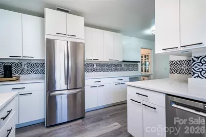 1 Wintry Drive, Hendersonville, NC 28792 - Photo 5