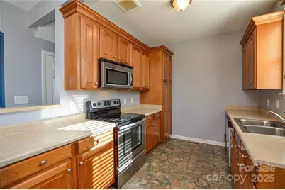 337 Wise Street #8, Statesville, NC 28677 - Photo 9