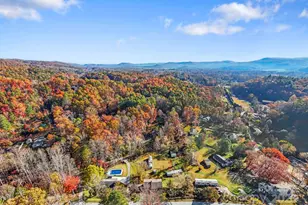 150 Trent Rd, Brevard, NC 28712 - Photo 17