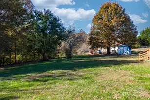 390 River Shoals Ridge Dr, Taylorsville, NC 28681 - Photo 25