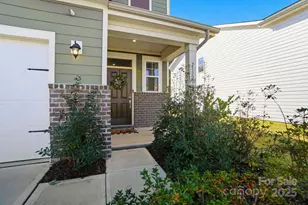 2132 Blue Sky Mdws Dr, Monroe, NC 28110 - Photo 3