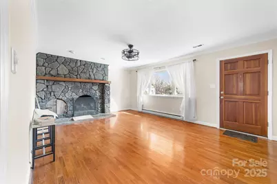 1301 Laurel Lane, Gastonia, NC 28054 - Photo 9