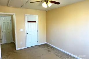 7946 Mariners Pointe Cir, Denver, NC 28037 - Photo 39